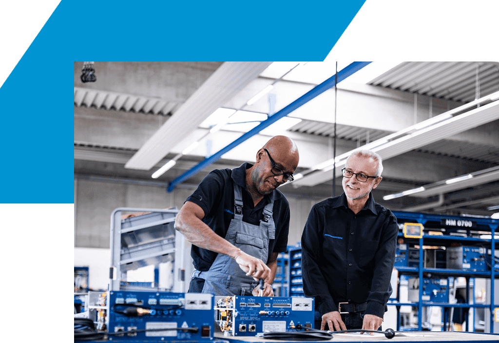 Mechanical and development engineers involved in building a converter - complete solutions from Himmelwerk